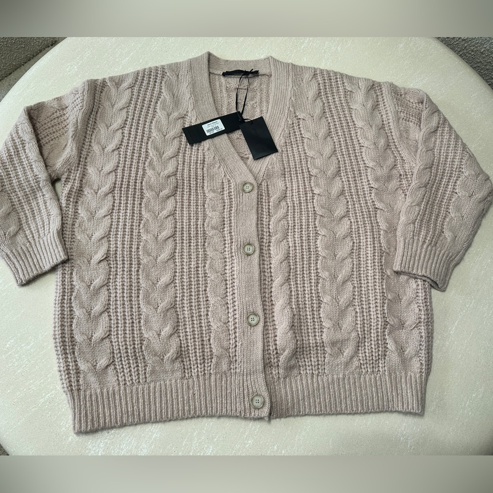 NWT!! Jenni Kayne Cable Cocoon Cardigan in blush size Small!